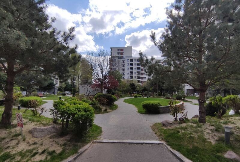 4City North Pipera, apartament 3 camere, parter, boxa, parcare.