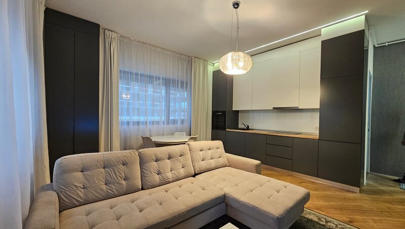 4City North Pipera, apartament 3 camere, parter, boxa, parcare.
